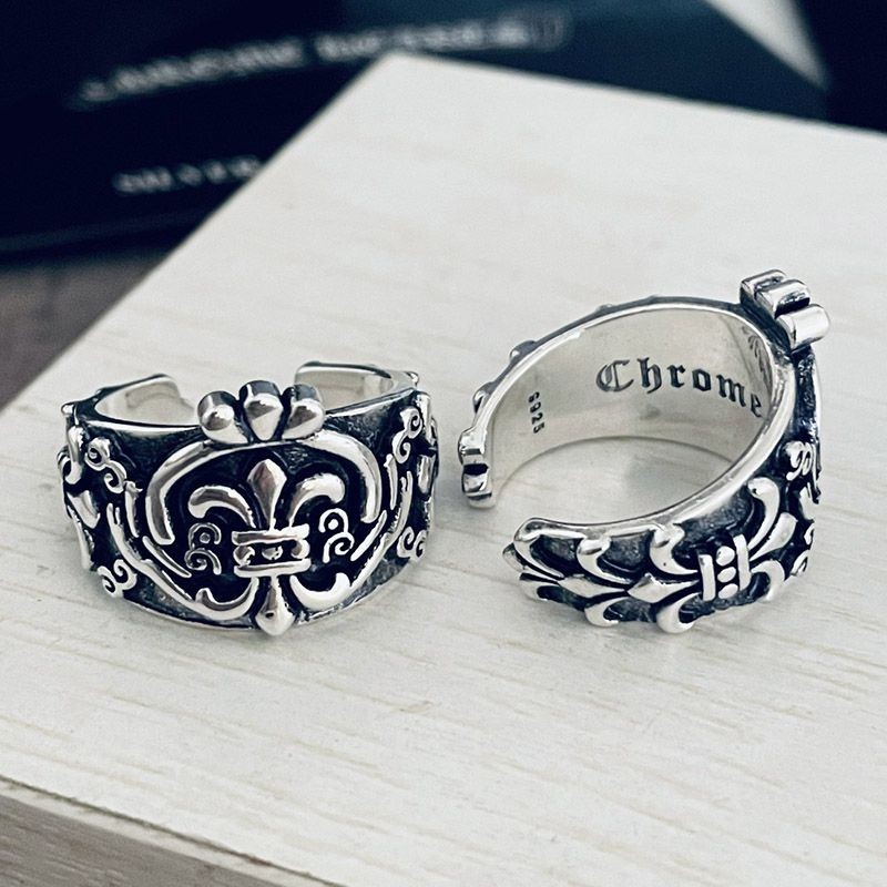 商品届くのがとても早く助かりました。