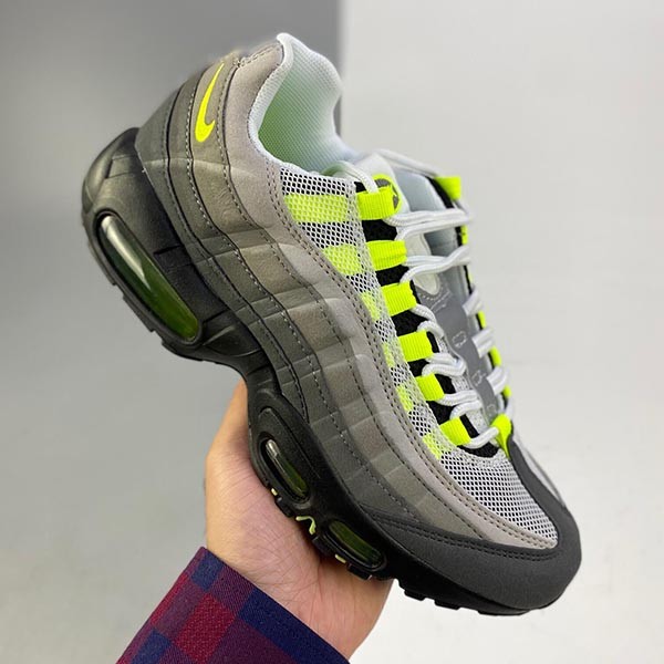 エアマックス95 イエローグラデ 偽物 2022★ナイキ AIR MAX 95 OG スニーカー nax10659