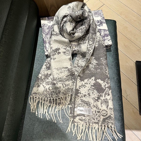 ディオール トワル ドゥ ジュイ カシミア マフラー 偽物 deq00023