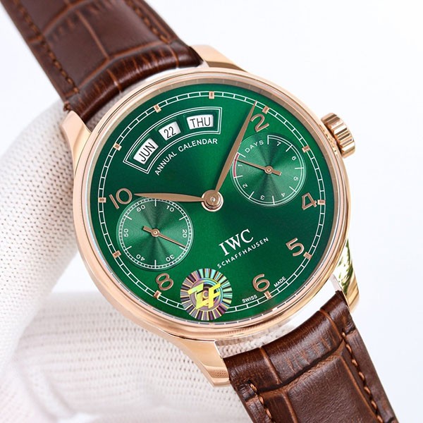 送料無料 IWC コピー インターナショナルウォッチカンパニー アニュアル・カレンダー iwe24038