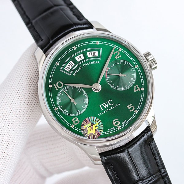 大人気! IWC 偽物 インターナショナルウォッチカンパニー アニュアル・カレンダー iwg15777