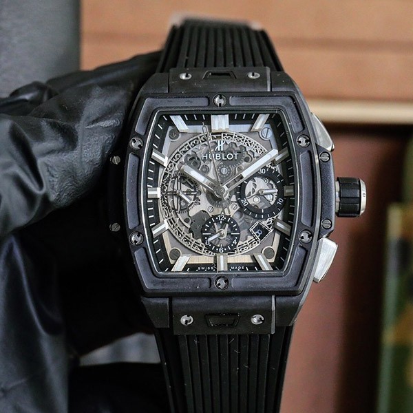 ウブロ スーパーコピー スピリット オブ ビッグ・バン ブラックマジック 642CI0170RX
