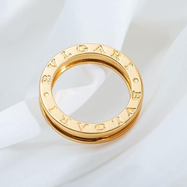 ブルガリ 偽物 18K ゴールド ビー・ゼロワン 1バンドリングお洒落に♪ Buu01267