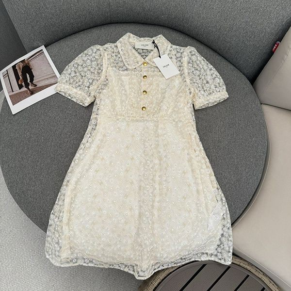 限定希少セリーヌ リトルデイジー刺繍レースドレス偽物 2R65J548V