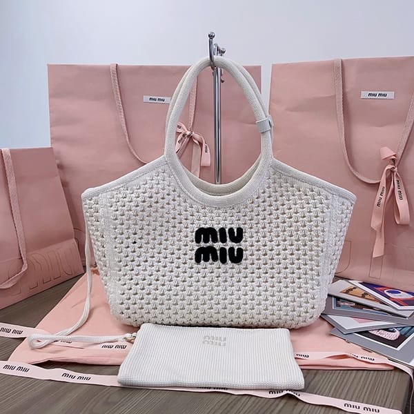 一目惚れ♪ミュウミュウ Crochet handbag クロッシェハンドバッグ 偽物 myl85720