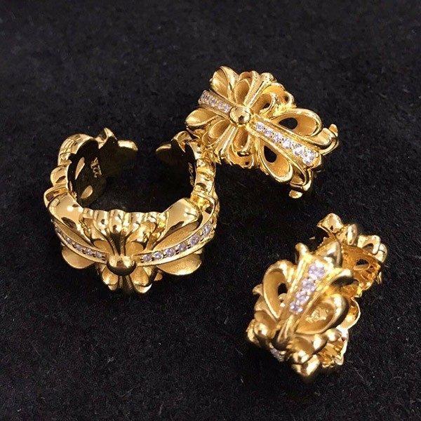 クロムハーツ 偽物 ダブルフローラルクロスリング 22k ダイヤモンド Kum30209
