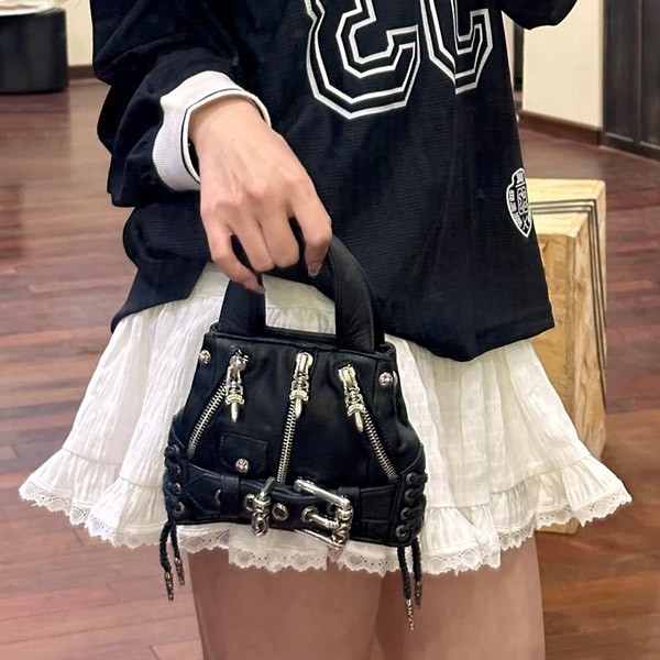 クロムハーツ JJディーン ダガー 偽物 ミニ レザー バッグ Kuo47547