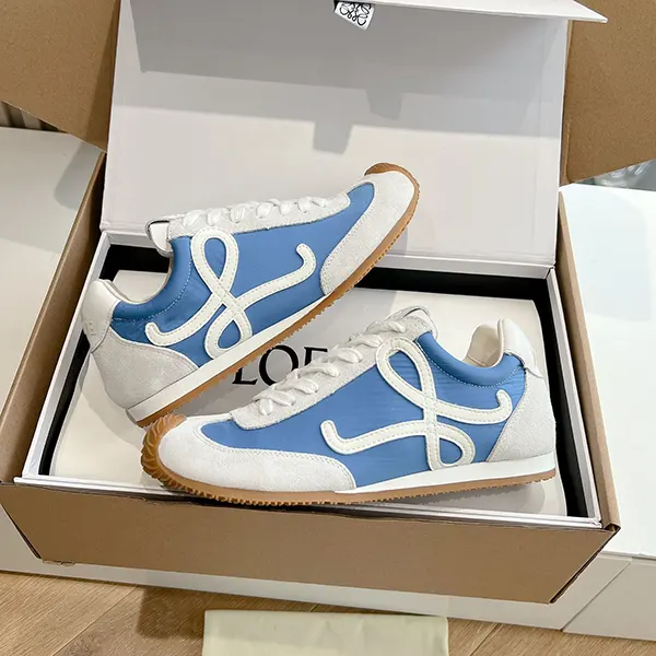 プレゼント最適 ロエベ バレエランナー 2.0（ナイロン&カーフ） loq47574